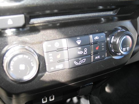 Used 2018 Ford F150 XLT w/ Equipment Group 302A Luxury image 29