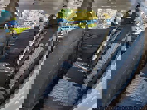 Used 2023 Hyundai Kona SE image 12