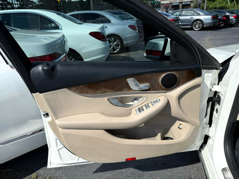 Used 2017 Mercedes-Benz C 300 Sedan image 12