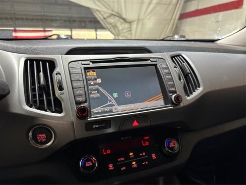 Used 2015 Kia Sportage SX image 34