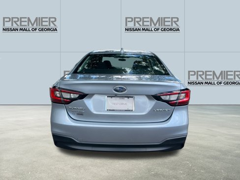 Used 2022 Subaru Legacy image 6