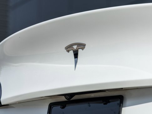 Used 2021 Tesla Model Y Long Range image 13