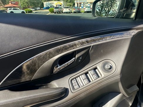 Used 2014 Buick LaCrosse Premium w/ Driver Confidence Package image 12