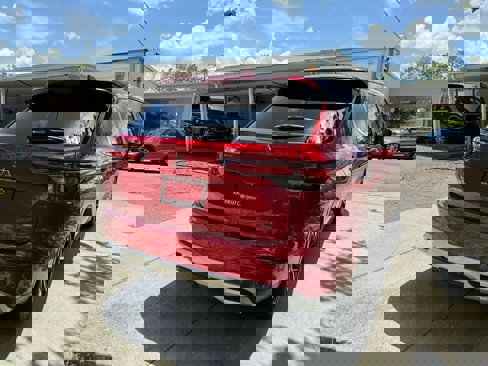 Used 2022 Mitsubishi Outlander SE image 11