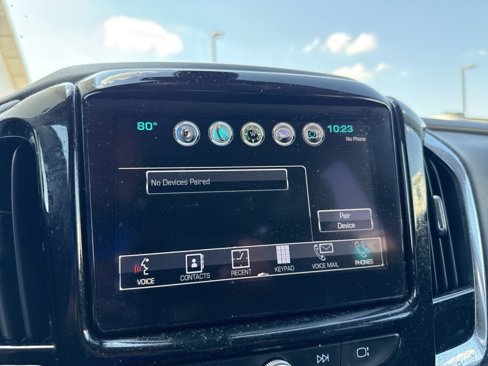 Used 2018 Chevrolet Traverse LT image 22
