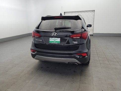 Used 2017 Hyundai Santa Fe Sport image 7