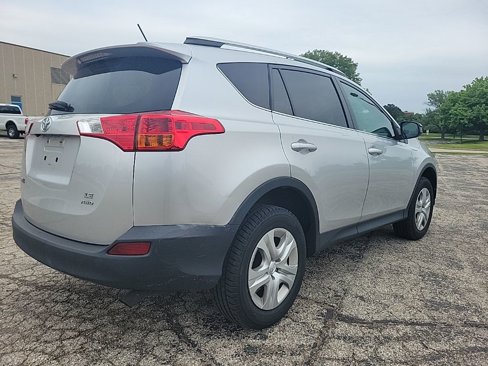Used 2014 Toyota RAV4 LE image 5