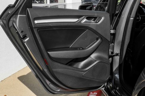 Used 2017 Audi A3 2.0T Premium image 41