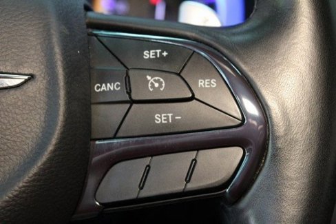 Used 2016 Chrysler 200 S image 19