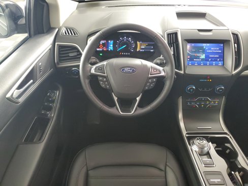 Used 2020 Ford Edge SEL w/ Convenience Package image 14