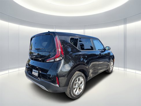 Used 2024 Kia Soul LX w/ Option Group 015 image 4
