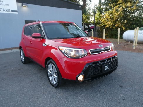 Used 2016 Kia Soul + image 3