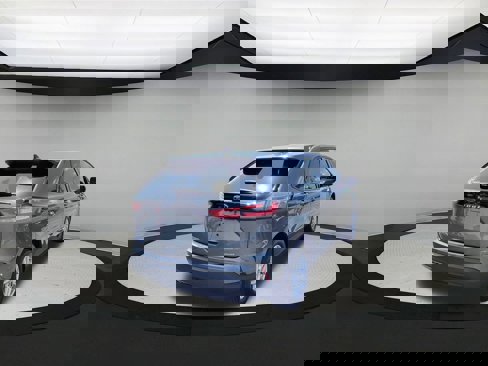 Used 2022 Ford Edge SE image 8