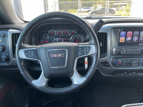 Used 2018 GMC Sierra 1500 SLE w/ SLE Value Package image 4