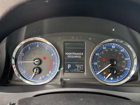 Used 2017 Toyota Corolla L image 23