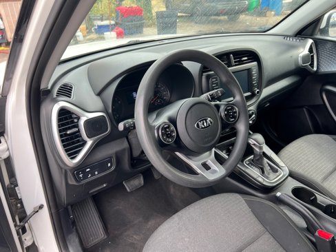 Used 2021 Kia Soul S image 18