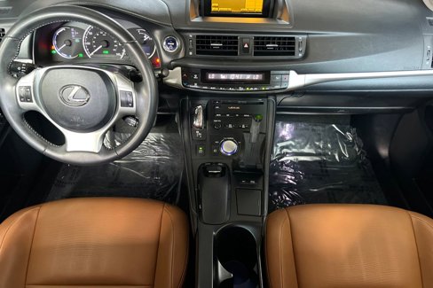 Used 2012 Lexus CT 200h image 13