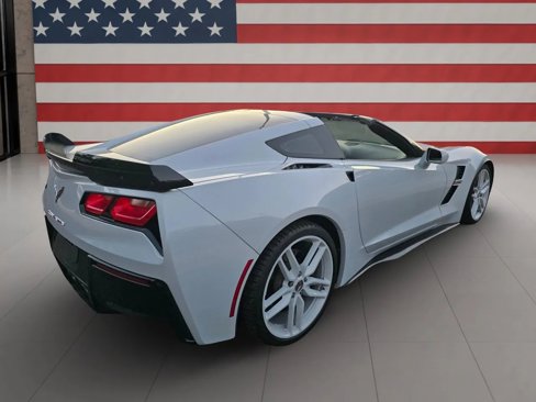 Used 2019 Chevrolet Corvette Stingray Coupe w/ 1LT image 2