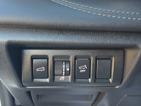 Used 2020 Subaru Outback Limited w/ Popular Package #2 image 18
