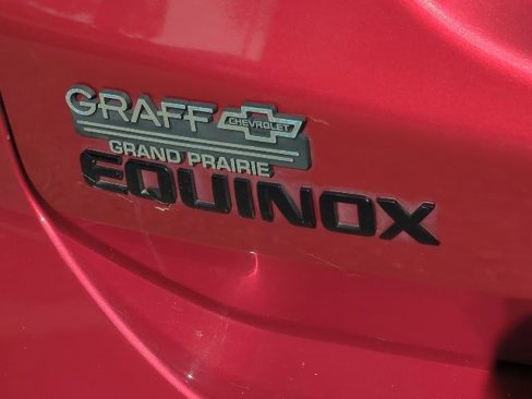 Used 2023 Chevrolet Equinox RS w/ RS Leather Package image 24