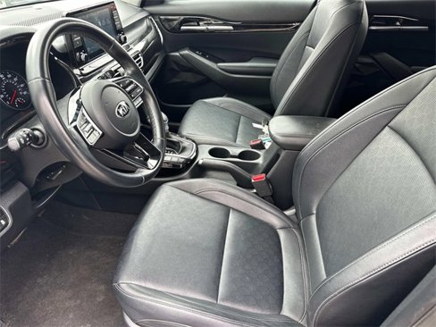 Used 2021 Kia Seltos EX image 16