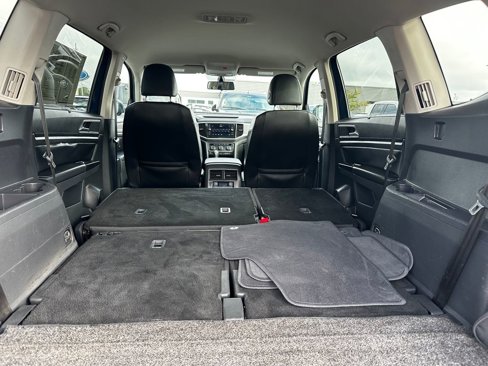 Used 2018 Volkswagen Atlas SE image 47