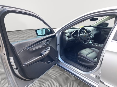 Used 2019 Chevrolet Impala Premier image 11