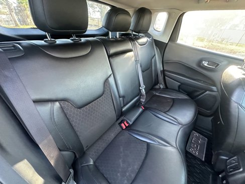 Used 2021 Jeep Compass Latitude image 15