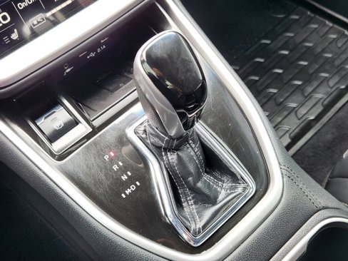 Used 2022 Subaru Outback Limited image 23