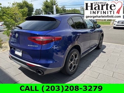 Used 2022 Alfa Romeo Stelvio Ti image 7