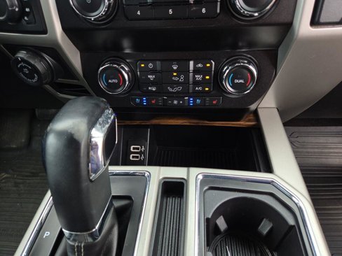 Used 2019 Ford F150 Lariat w/ FX4 Off-Road Package image 40