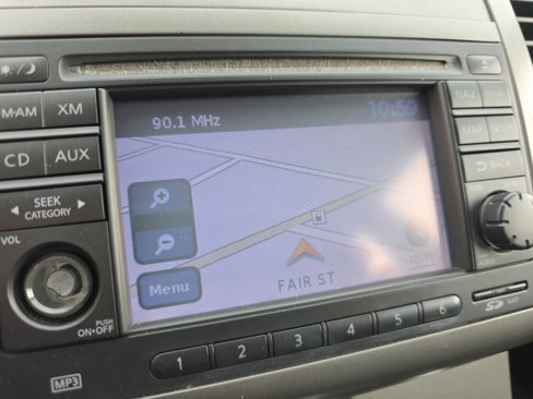 Used 2010 Nissan Sentra 2.0 SL w/ Premium Plus Pkg image 30