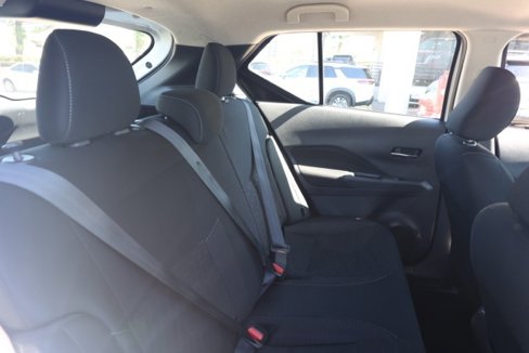 Used 2024 Nissan Kicks SV image 18