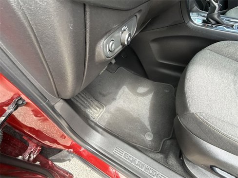 Certified 2023 Chevrolet Equinox LT image 33
