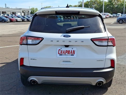 Used 2022 Ford Escape SEL w/ Technology Package image 5