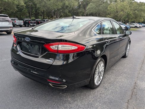 Used 2016 Ford Fusion SE w/ Equipment Group 202A image 4