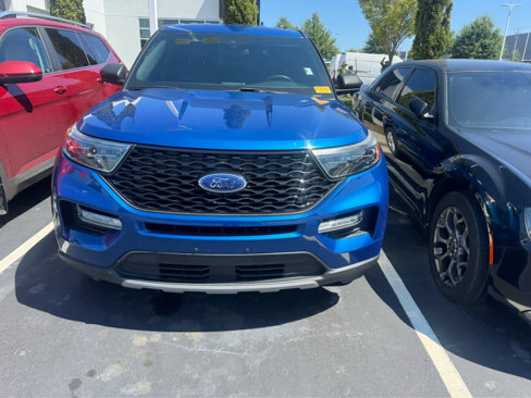 Used 2020 Ford Explorer XLT w/ Equipment Group 202A image 7