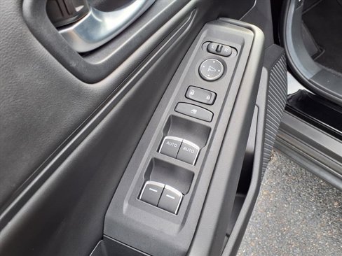 Used 2023 Honda Accord EX image 8