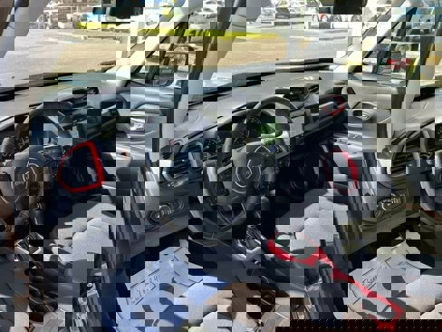 Used 2022 Jeep Renegade Trailhawk w/ Sun/Sound Group image 3