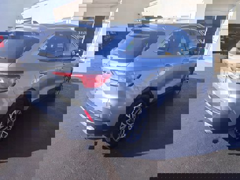 Used 2022 Ford Escape SEL image 4