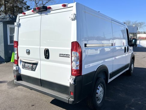 Used 2023 RAM ProMaster 2500 image 12