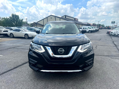 Used 2018 Nissan Rogue S image 3