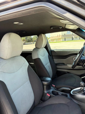 Used 2016 Kia Soul image 19