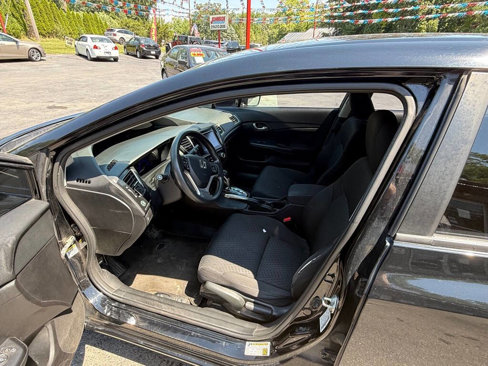 Used 2015 Honda Civic SE image 3