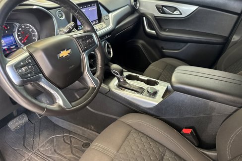 Used 2021 Chevrolet Blazer LT image 9