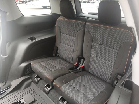 Used 2021 GMC Acadia AT4 w/ LPO, Floor Liner Package image 12