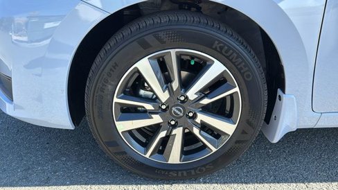 New 2025 Nissan Versa SV w/ Trunk Package image 9