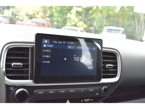 New 2025 Hyundai Venue SE image 22
