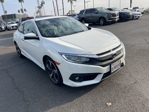 Used 2018 Honda Civic Touring image 1