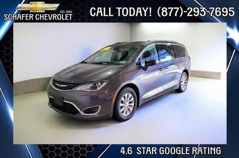 Used 2018 Chrysler Pacifica Touring-L w/ Premium Audio Group image 1